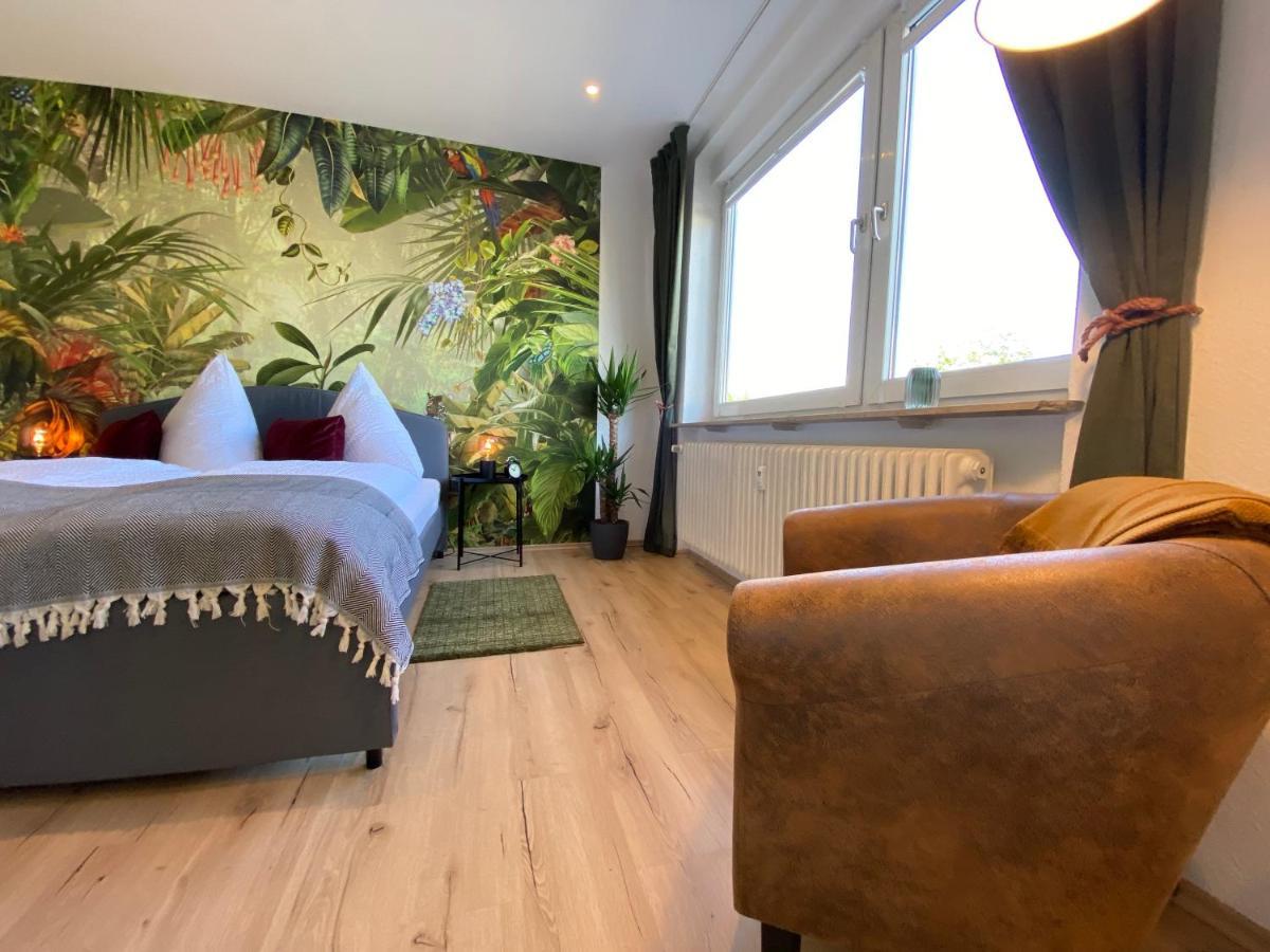 Urban Jungle Apartment In Kassel + Netflix Exterior photo